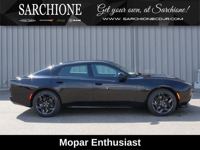 2026 Dodge Charger R/T Blacktop in Diamond Black Crystal Pearlcoat — front three-quarter view