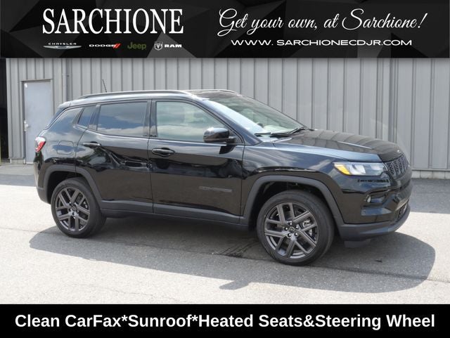 2025 Jeep Compass Limited Altitude in Diamond Black Crystal Pearlcoat — front three-quarter view