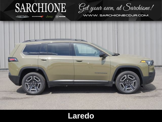 2026 Jeep Cherokee Laredo in '41 — front three-quarter view